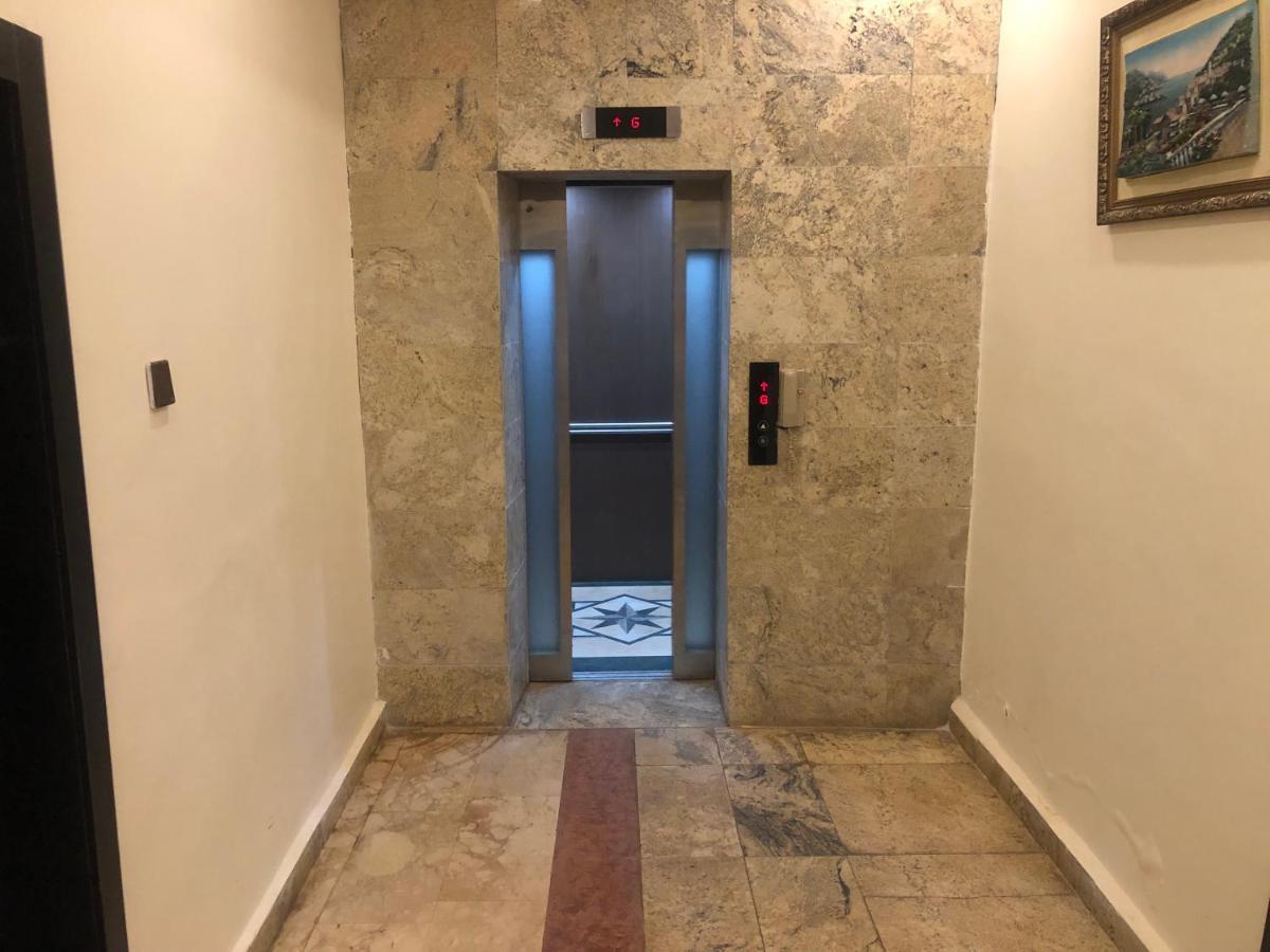 אנוגו Roban Hotels Limited מראה חיצוני תמונה